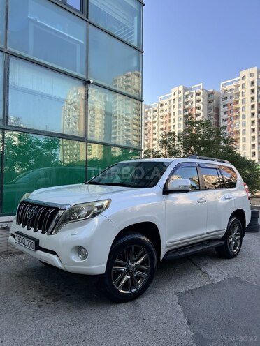 Toyota Land Cruiser Prado 2010, 226,000 km - 2.7 л - Bakı