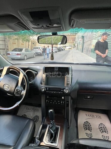 Toyota Land Cruiser Prado 2010, 226,000 km - 2.7 л - Bakı