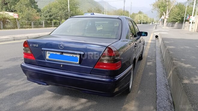 Mercedes C 180 1999, 363,500 km - 1.8 l - Qax