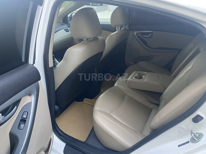 Hyundai Elantra 2014, 175,000 km - 1.8 l - Bakı