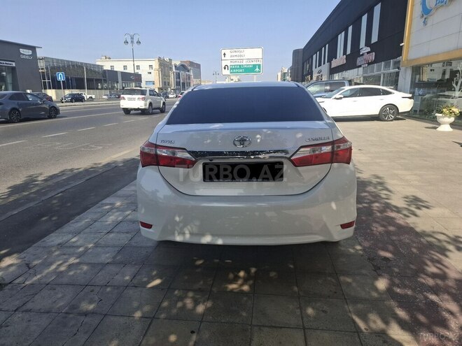 Toyota Corolla 2014, 190,123 km - 1.6 l - Bakı