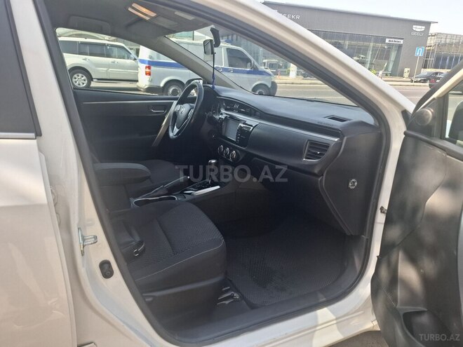 Toyota Corolla 2014, 190,123 km - 1.6 l - Bakı