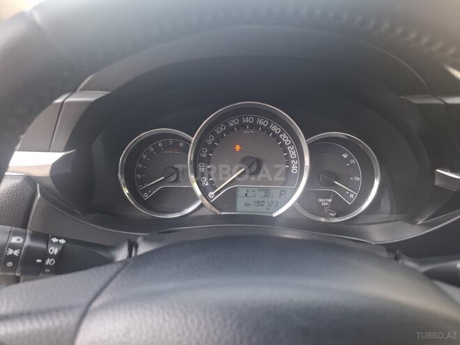 Toyota Corolla 2014, 190,123 km - 1.6 l - Bakı