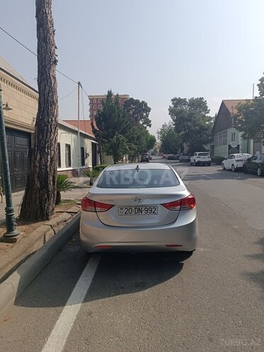 Hyundai Elantra 2011, 189,729 km - 1.8 l - Şəmkir