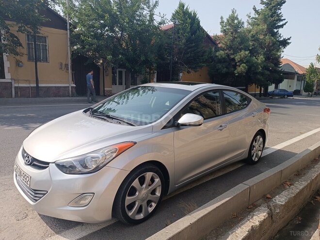 Hyundai Elantra 2011, 189,729 km - 1.8 l - Şəmkir