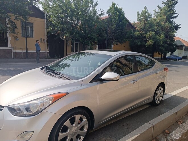 Hyundai Elantra 2011, 189,729 km - 1.8 l - Şəmkir