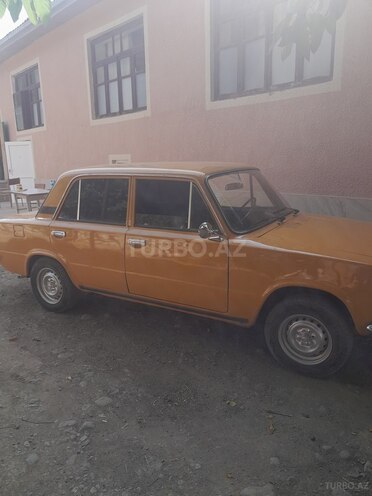 LADA (VAZ) 21011 1985, 150,000 km - 1.3 l - Yardımlı
