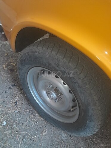 LADA (VAZ) 21011 1985, 150,000 km - 1.3 l - Yardımlı