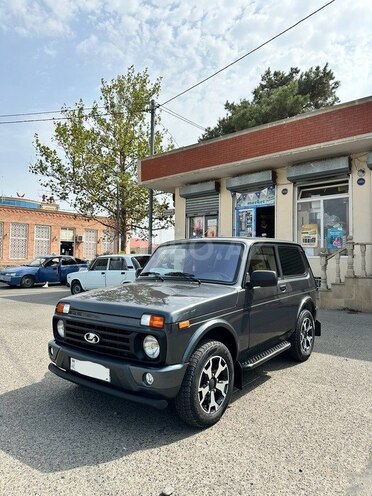 LADA (VAZ) Niva 2021, 64,000 km - 1.7 l - Gəncə