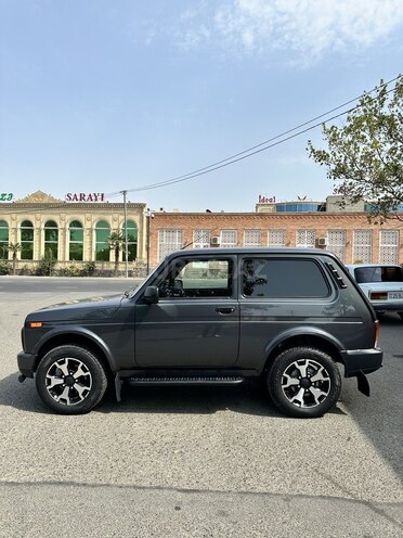 LADA (VAZ) Niva 2021, 64,000 km - 1.7 l - Gəncə
