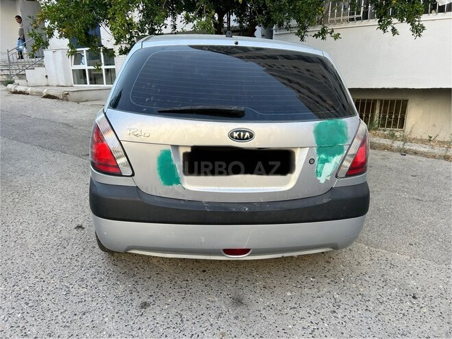 Kia Rio 2006, 300,000 km - 1.4 l - Bakı