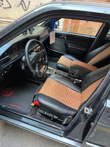 Mercedes 190 1992, 400,000 km - 2.0 л - Bakı