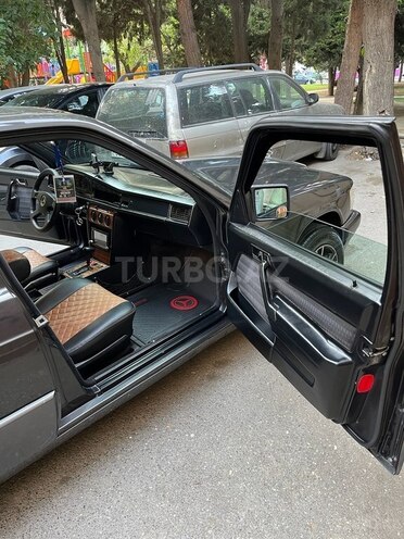 Mercedes 190 1992, 400,000 km - 2.0 л - Bakı