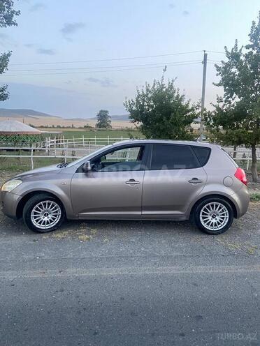 Kia Ceed 2006, 296,000 km - 1.4 l - Oğuz