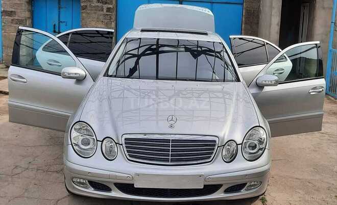 Mercedes E 220 2003, 289,572 km - 2.2 л - Bakı