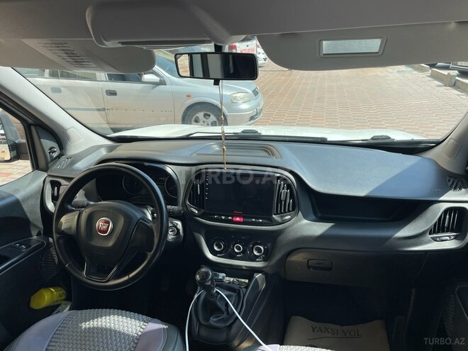 Fiat Doblo 2019, 122,000 km - 1.4 l - Bakı