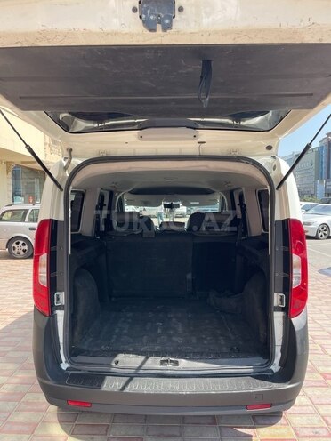 Fiat Doblo 2019, 122,000 km - 1.4 l - Bakı