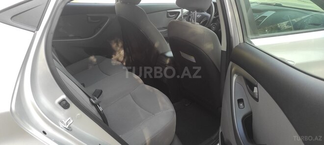 Hyundai Elantra 2015, 80,000 km - 1.8 l - Bakı