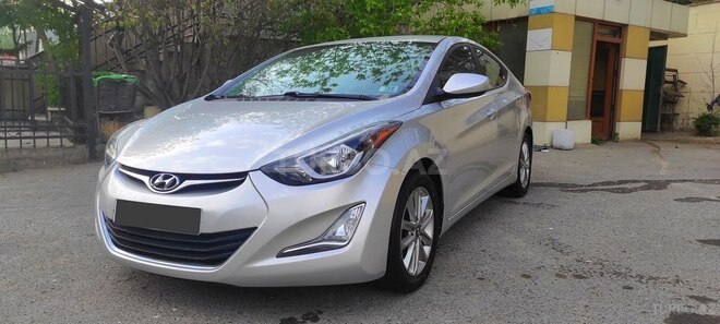 Hyundai Elantra 2015, 80,000 km - 1.8 l - Bakı