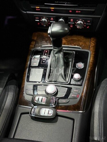 Audi A6 2014, 135,000 km - 3.0 l - Bakı