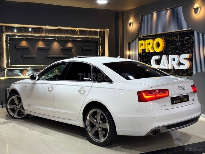 Audi A6 2014, 135,000 km - 3.0 l - Bakı
