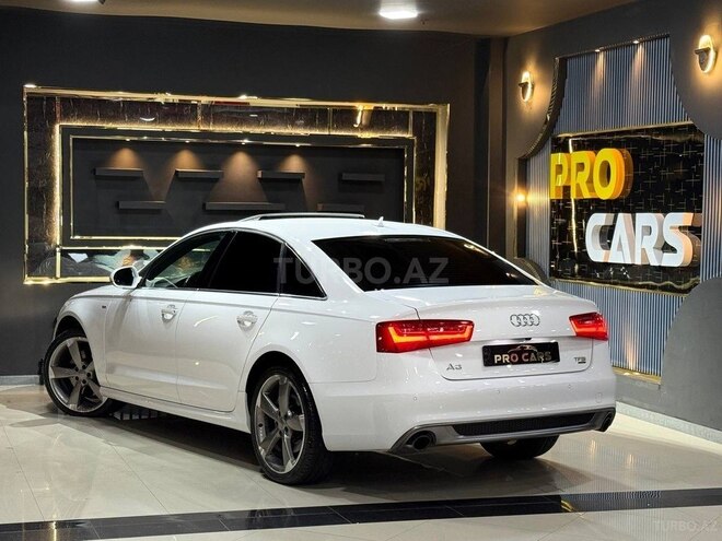 Audi A6 2014, 135,000 km - 3.0 l - Bakı