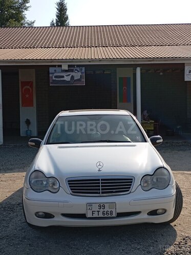 Mercedes C 240 2002, 230,000 km - 2.6 l - Lənkəran