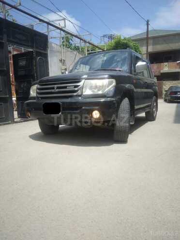 Mitsubishi Pajero io 2001, 256,519 km - 2.0 l - Bakı