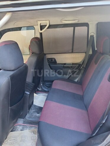 Mitsubishi Pajero io 2001, 256,519 km - 2.0 l - Bakı