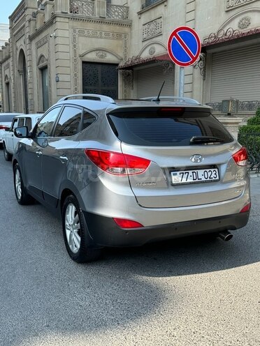 Hyundai ix35 2011, 180,000 km - 2.4 l - Bakı