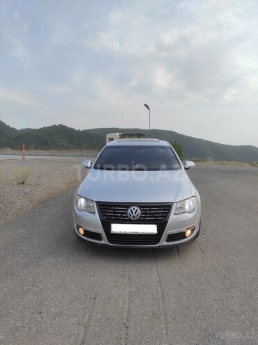 Volkswagen Passat 2010, 323,478 km - 2.0 l - Qəbələ