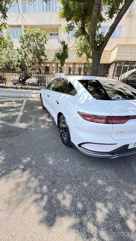 BYD Han 2023, 16,377 km - 0.0 л - Bakı