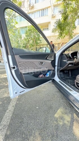 BYD Han 2023, 16,377 km - 0.0 л - Bakı