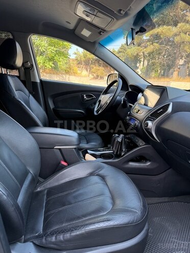 Hyundai Tucson 2012, 230,000 km - 2.0 l - Bakı