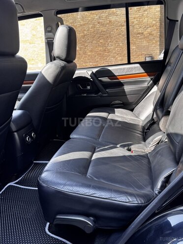 Mitsubishi Pajero 2007, 206,000 km - 3.0 л - Bakı
