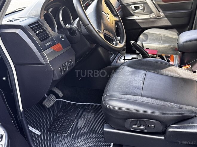 Mitsubishi Pajero 2007, 206,000 km - 3.0 л - Bakı