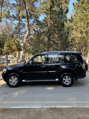 Mitsubishi Pajero 2008, 102,000 km - 3.0 л - Bakı