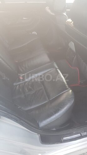 BMW 525 2001, 388,000 km - 2.5 l - Bakı