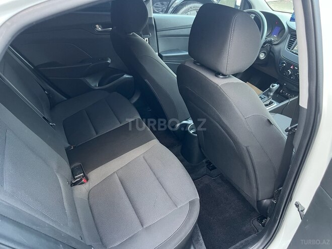 Hyundai Accent 2018, 77,500 km - 1.6 l - Bakı