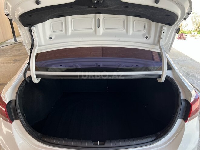 Hyundai Accent 2018, 77,500 km - 1.6 l - Bakı