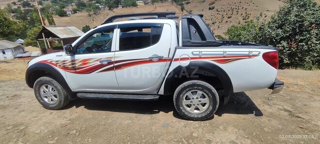 Mitsubishi L200 2007, 388,000 km - 2.5 l - Yardımlı