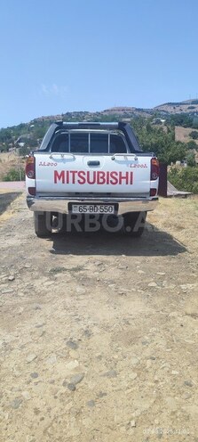 Mitsubishi L200 2007, 388,000 km - 2.5 l - Yardımlı