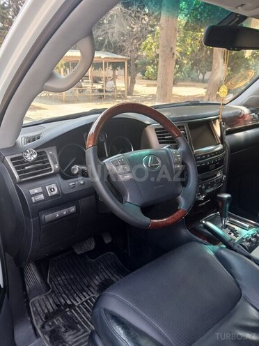 Lexus LX 570 2011, 167,000 km - 5.7 l - Bakı