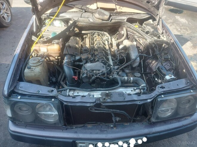 Mercedes E 300 1993, 450,000 km - 3.2 l - Bakı