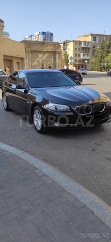 BMW 528 2013, 300,000 km - 2.0 l - Bakı