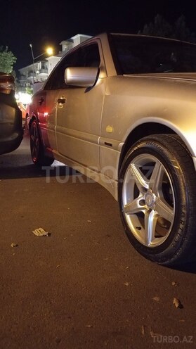 Mercedes C 250 d 1998, 498,660 km - 2.5 л - Mingəçevir
