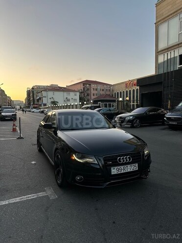 Audi A4 2011, 175,000 km - 2.0 l - Bakı