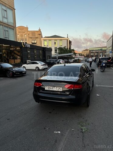 Audi A4 2011, 175,000 km - 2.0 l - Bakı