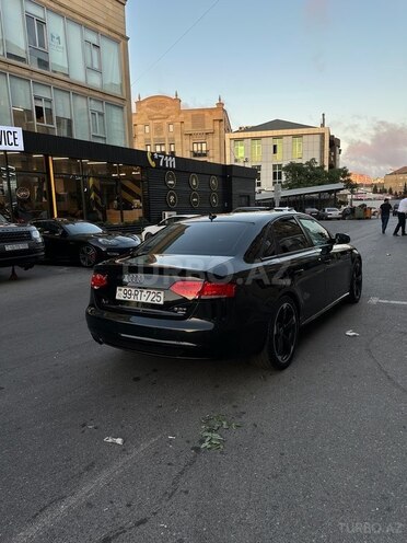 Audi A4 2011, 175,000 km - 2.0 l - Bakı