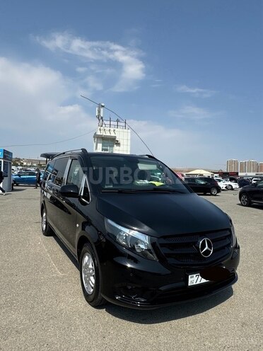 Mercedes Vito 2018, 380,000 km - 2.2 l - Bakı